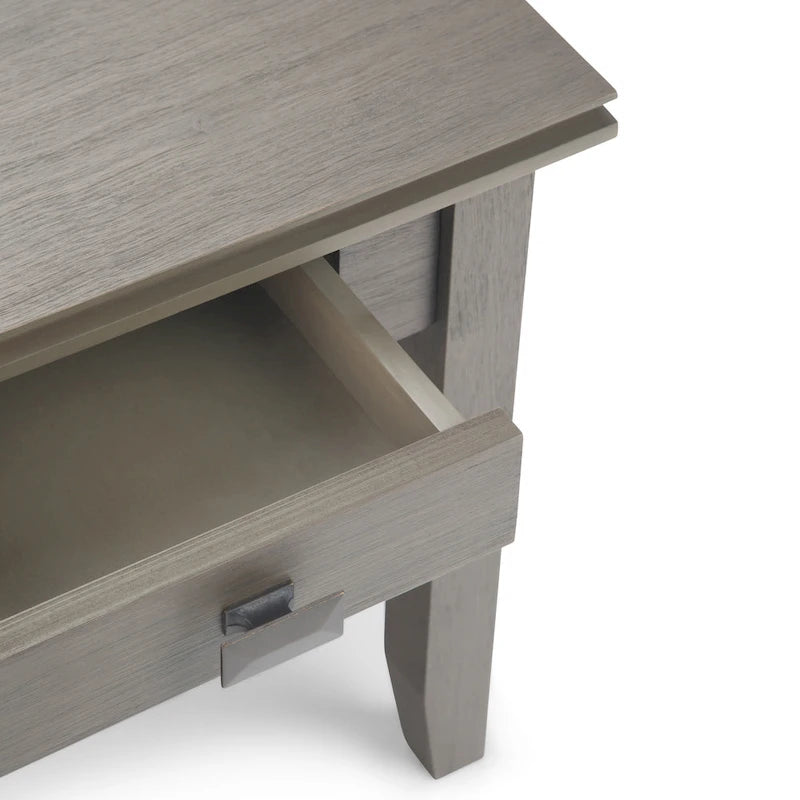 Table de chevet carrée en bois massif auburn moyen avec tiroir