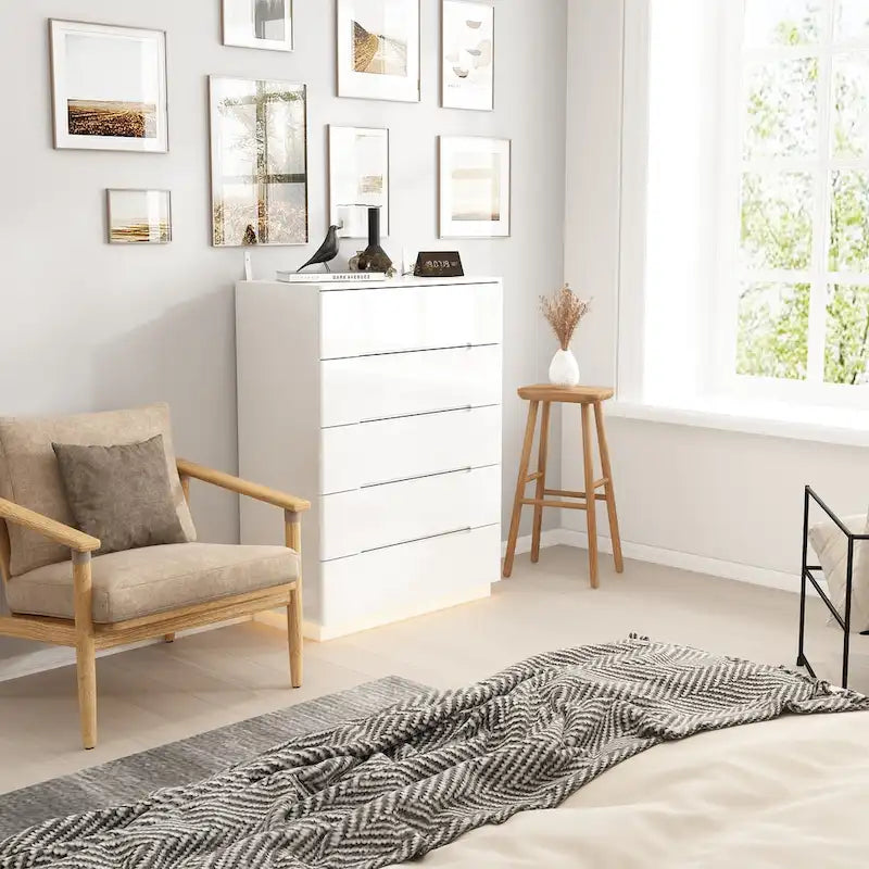 Commode de rangement 5 tiroirs à finition brillante avec éclairage LED – Blanc/Noir, 1 personne